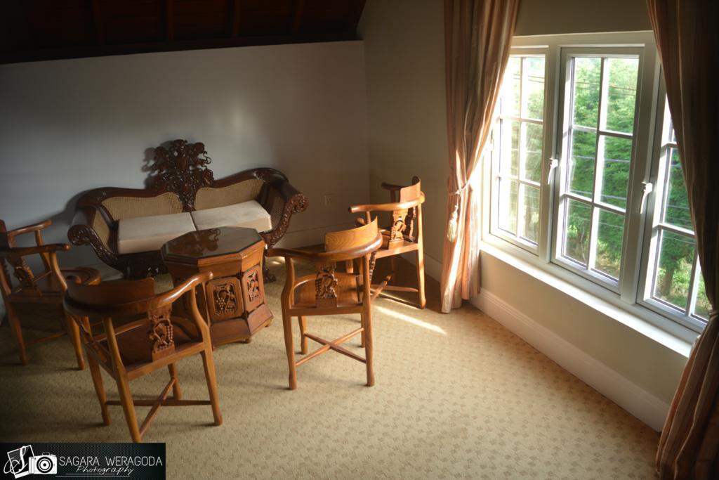 Cheltenham Cottage - Little England Cottages Нувара Елия Екстериор снимка